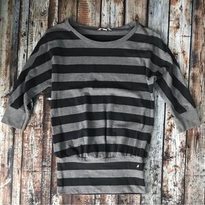 77Kids Slouchy Striped Top ~ S (7/8)